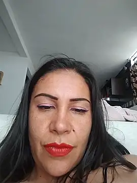 Živý XXX chat KittyHoleshot87