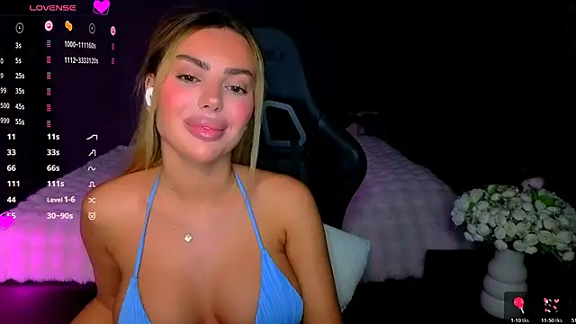 Ayla__Demir: онлайн-секс-чат