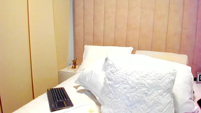 kittyy_milk_001 即時 XXX 聊天