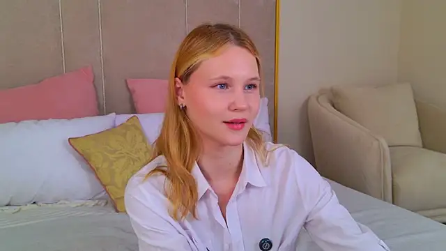 AmeliRoyse Adlı Modelin Canlı XXX Sohbeti