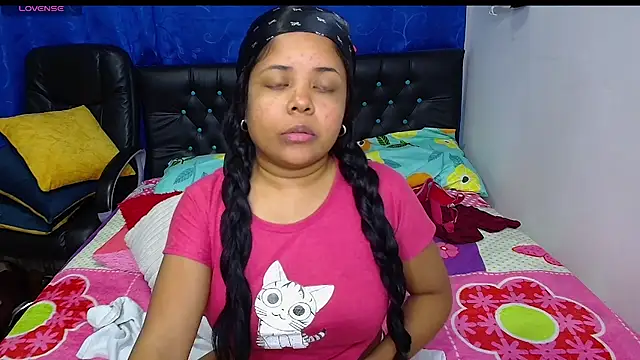 Melikasweetz Adlı Modelin Canlı XXX Sohbeti