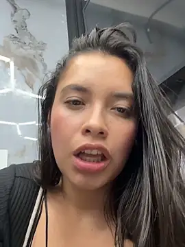 XXX chat uživo modela Miss_Bella_Flame
