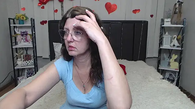 RoseHille's Live XXX Chat