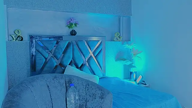 nova_salvatore 即時 XXX 聊天