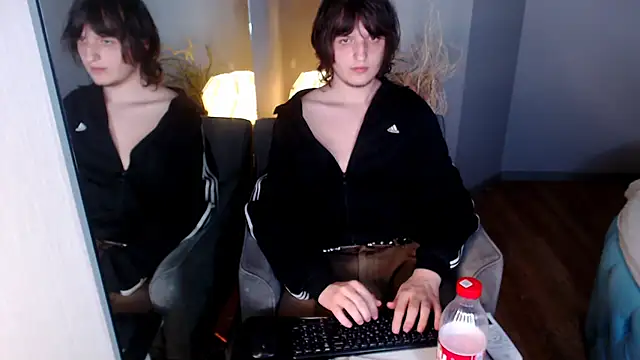 delalex Chat XXX in diretta