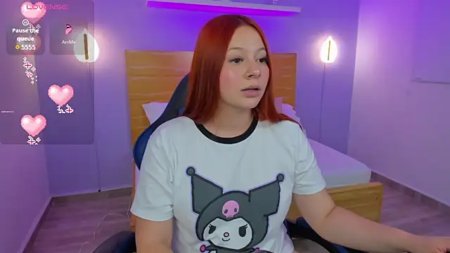 Chat +18 de kitty_sweeety_ ao vivo