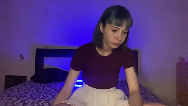 SuccubKira's Live XXX Chat