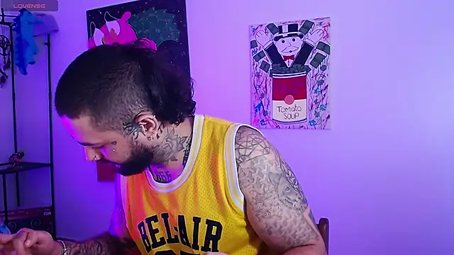 nicolastorres99 Chat XXX in diretta