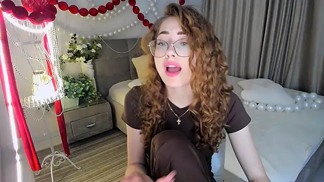 SereneFlame's Live XXX Chat
