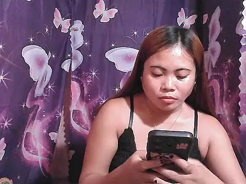 Hot_Samantha4uのライブXXXチャット