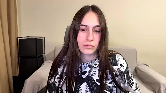 AliceKolltt Chat XXX in diretta