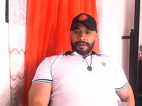 Show de musclehetero na webcam