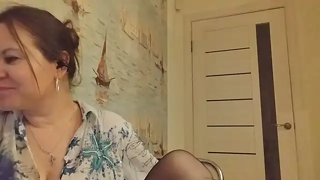 LaraHarper – Kamerová šou