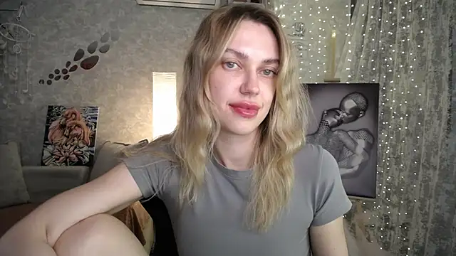 NickyAdamidi live XXX chat