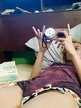 Chat XXX en directo de QueenSoreal