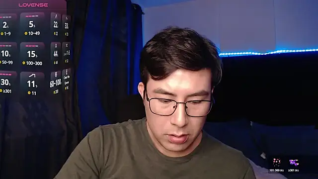 andrewmhilton_ 网络视讯表演