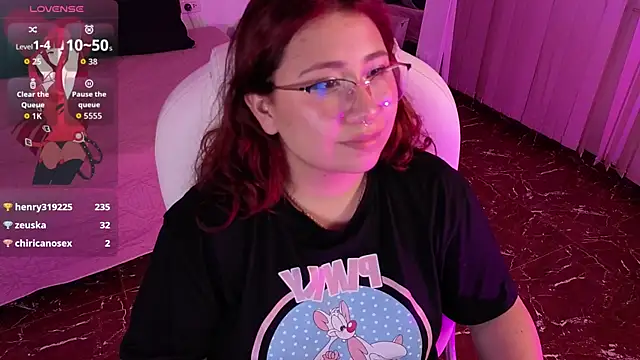 Živý XXX chat littlee_red