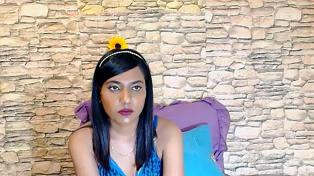 IndianSkiesn Live XXX chat