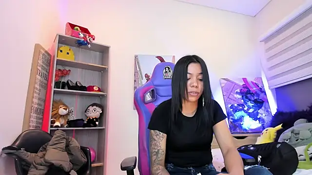 Chat XXX en directo de madelyn_rose_