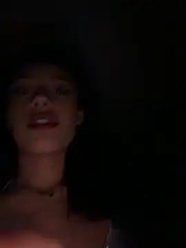 Chat +18 de Carol_Daniel ao vivo