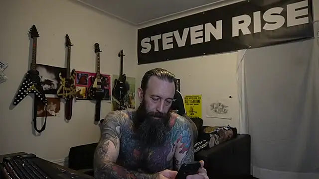 Czat XXX na żywo – StevenRiseNYC