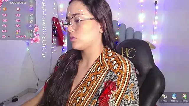 farah_samira 网络视讯表演
