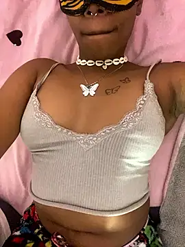 Ree_nian 现场XXX聊天