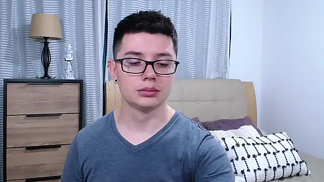 BlackFoXXX69's Live XXX Chat