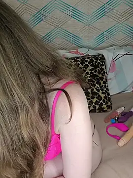 Rosa_YuliaのライブXXXチャット