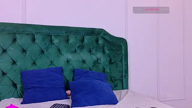 Chat +18 de scarlettefire_cr ao vivo