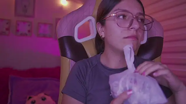 Chat XXX ao vivo de milly_kenner