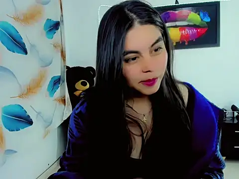 Maddi_ivanova2026: онлайн-секс-чат