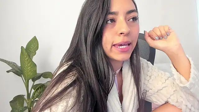 Chatroom XXX en direct de canelleGarces