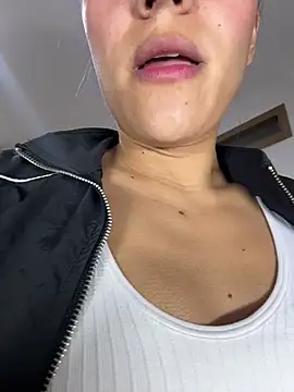 دردشة TaylorrHill الجنسية المباشرة