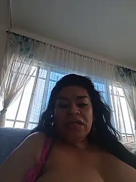 karlablue_ লাইভ XXX চ্যাট