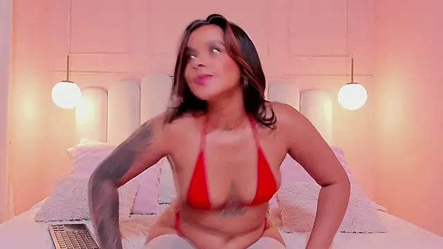 Chat +18 de sarah_salis_ ao vivo