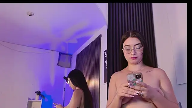 دردشة _emily_gilll_ الجنسية المباشرة