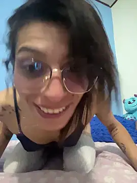 دردشة ImCrazzy الجنسية المباشرة