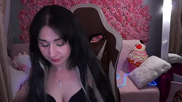CarolinaaFoxyyy's Live XXX Chat