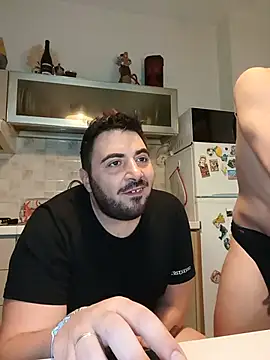 Chat XXX ao vivo de bear_skinny