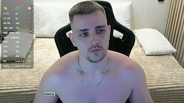 Larstar01 Show Webcam