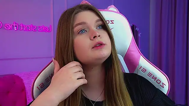 XXX chat uživo modela CrystalLyons