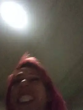 Chat XXX en directo de blondebitchlitle