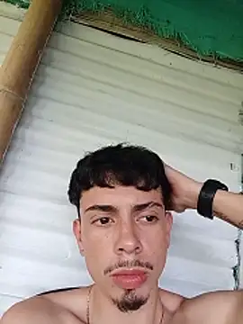 Danny__Santa__1 élő chatszobája