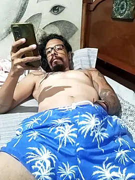 iirgastam3's Live XXX Chat