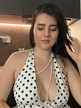 XXX chat uživo modela Evelyn___Sweet