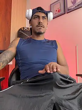 عرض كام Latinmoster_boss