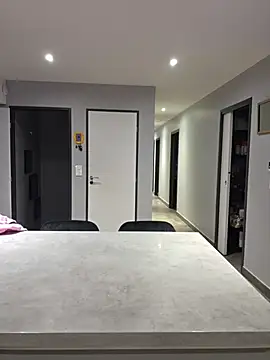 JuneLaFrenchie Adlı Modelin Canlı XXX Sohbeti