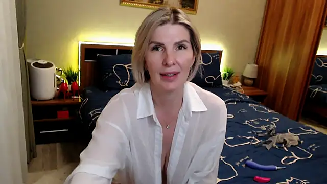sensualEmilia webkamerás műsora