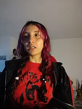 _Laary_Lily Chat XXX in diretta